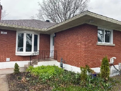 Room with Ensuite walking  to Algonquin College, $825 for June1 Image# 5