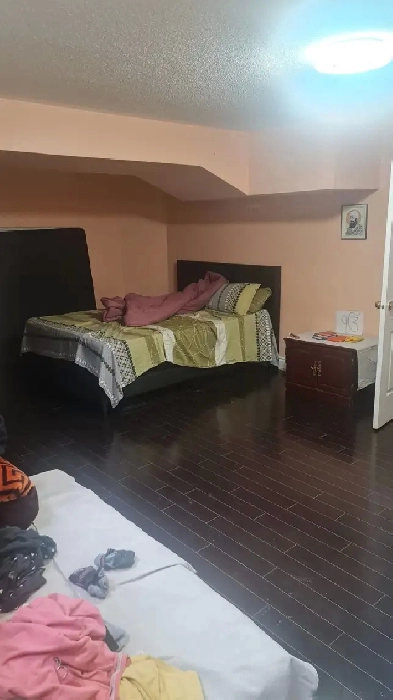 Open basement for rent Image# 3
