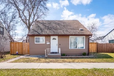 House For Sale - 664 Martin Avenue E Image# 1