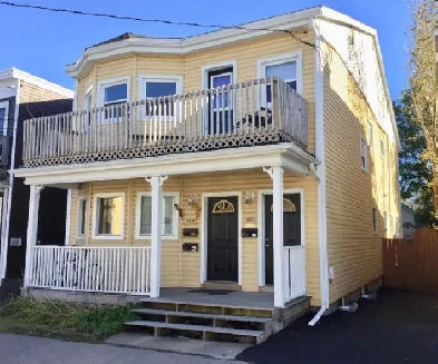 MIN TO UNIVERSITIES 4 BEDROOMS RENOVATED, 5 APPLIANCES, PET OK Image# 9