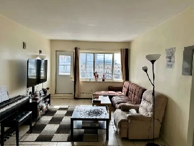 3.5 (one bedroom) full-furnished apartment for short-term rent Image# 1