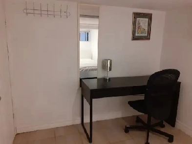Bloor Ossington Room for Rent Image# 2