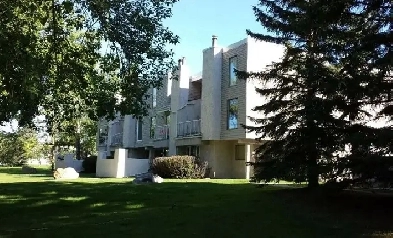 Your Dream Home Awaits: 2 - Bedroom Townhouse for Rent! Image# 7