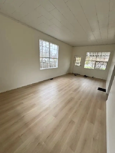 5 bedroom house for rent Image# 1