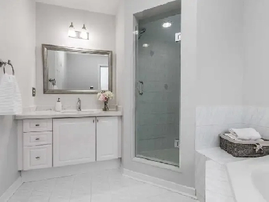 4 BEDROOM HOUSE FOR RENT IN BRAMPTON. Image# 6