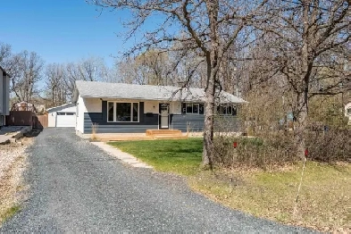 Renovated Charleswood Bungalow Has It All! Image# 1