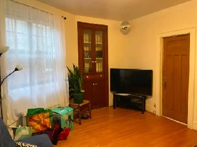 Chambre meublée TV Wifi HS Tous frais inclus UdeM pour 6 mois Image# 1