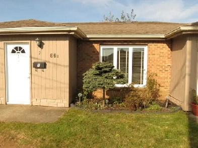 TOWN OF YARMOUTH APARTMENT FOR RENT Image# 1