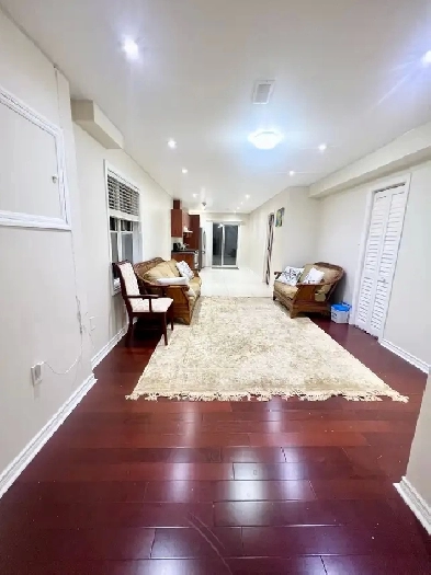 Lakefront, Walk Out Basement Apartment for Rent Image# 2