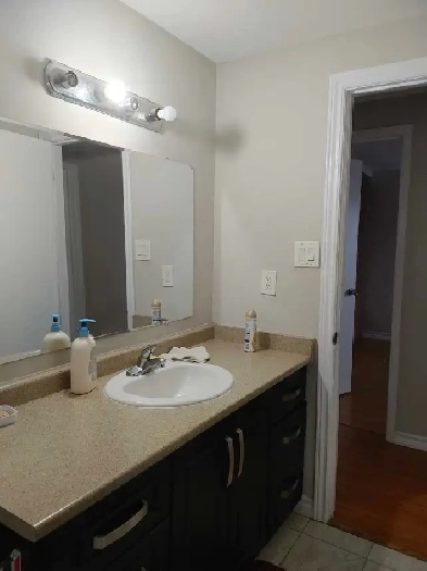 room for rent Image# 1