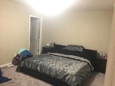 —RENT REDUCED— Lovely House in Walker Lakes SW of Edmonton Image# 5