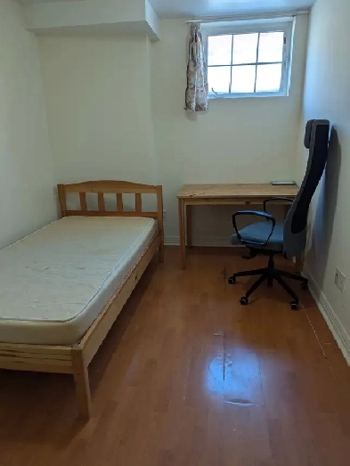 Bright Furnished Room with Parking @York University Village Image# 6