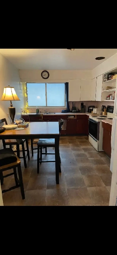Duplex for rent in Winnipeg Image# 2