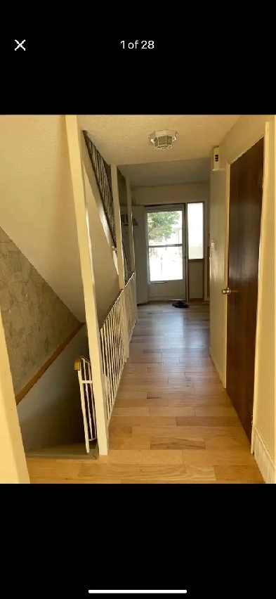 3 bedroom town house Image# 4