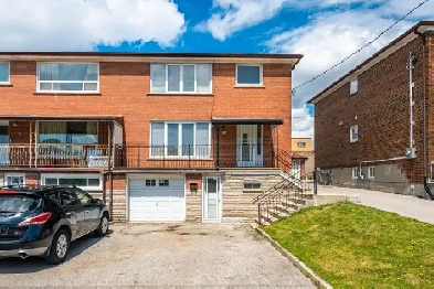 Charming home, perfectly located on a quiet cul-de-sac Image# 1