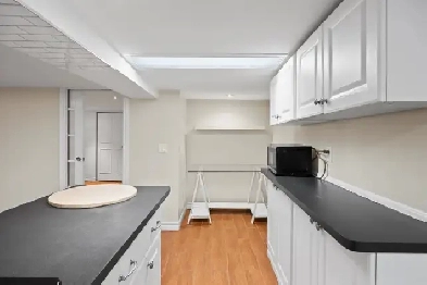 1-Bedroom Basement Unit in Midtown Image# 11