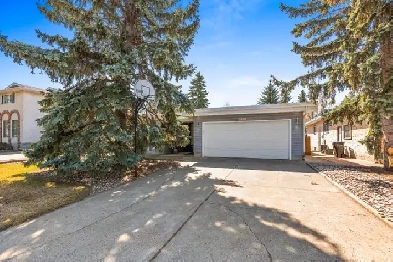 BEAUTIFUL BUNGALOW IN ALDERGROVE! Image# 1