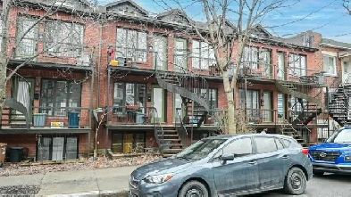 4 1/2 entièrement meublé, Rosemont disponible maintenant! Image# 1