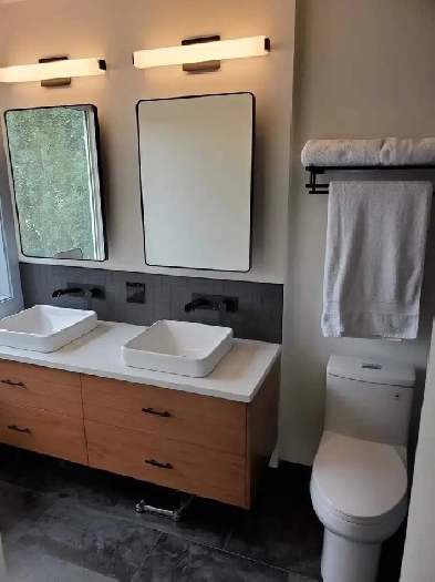 ATT! REALTORS, SELLERS, BUYERS. CUSTOM BATH RENOS Image# 6
