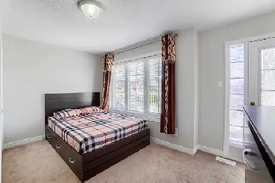 3 bedroom detached house for rent-Close to Hwy 410 and Williams Image# 1