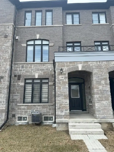 1 Bedroom for rent - East Gwillimbury Image# 9