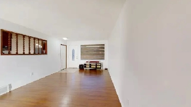 House for rent main floor Image# 5