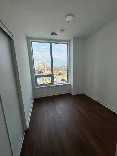 Brand new room in Condo @ Heart of Mississauga Image# 1