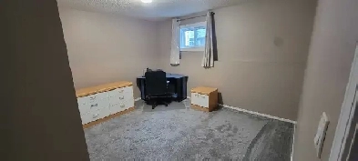 Room for rent. $600 All amenities included Image# 1