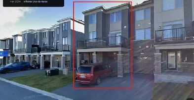 Three-storey townhouse in Barrhaven : 4-bed, 3-bath  Garage Image# 1