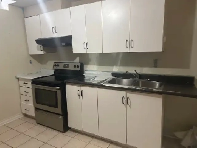 One bedroom basement for rent Image# 1