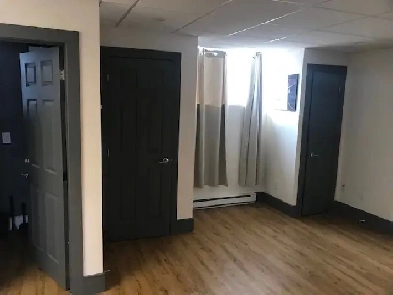 3 et demi à louer Image# 1