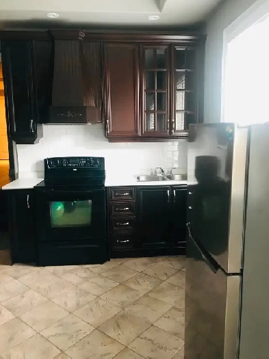 Luxury One Bedroom Apartment Image# 2