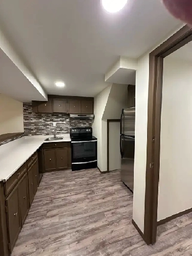 NW 2 Bdrm Legal Bsmt Suite Image# 2
