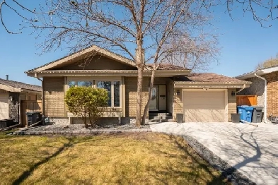 FOR SALE: Updated, Move-In Ready Bungalow in River Park South! Image# 7