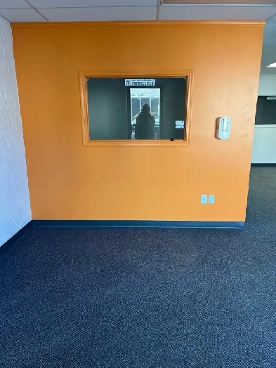 office space to rent Image# 1