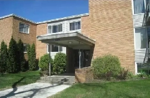 1 Bedroom  in Oliver, Available June 1st Image# 8