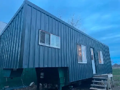 Mini maison sur roues Image# 5