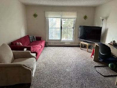Room for rent 850$,  All UTI. included Image# 2