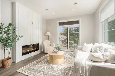 $2100/MO-AVAILABLE JUNE1ST-NEW 2-Bed / 2-Bath Townhome  1150sqft Image# 1