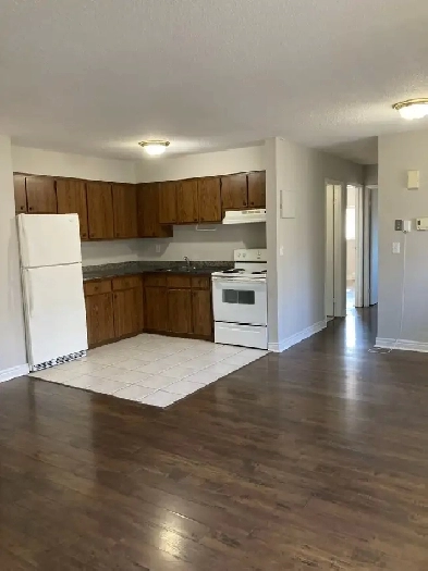 Available June 1st - Two Bedroom Apartment Image# 6