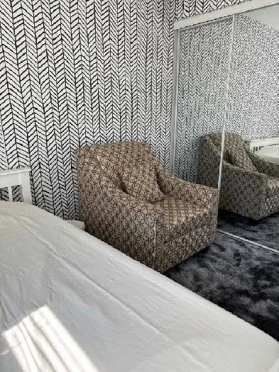 A furnished beautiful private room  for rent immediately Image# 2