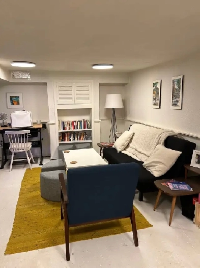 Prime Cabbagetown Bachelor Apartment Image# 1