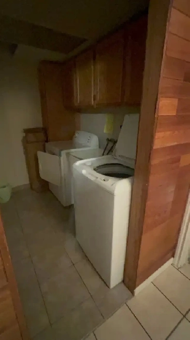 available june1 private bathroom wet bar fridge room Image# 6