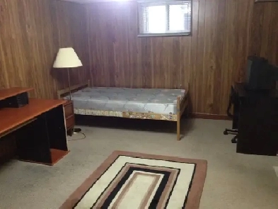 LARGE ROOM READY TO MOVE NOW- STEELES & YONGE Image# 3