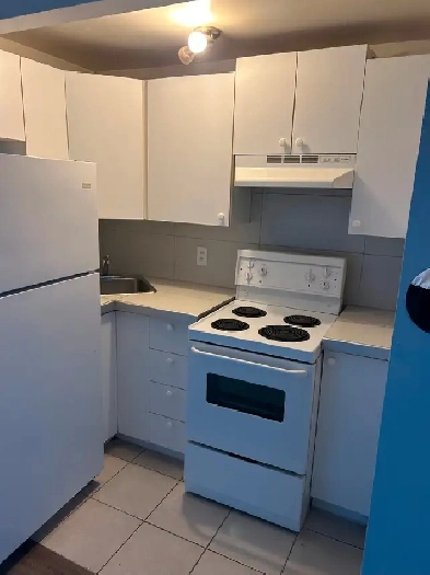 Studio à Louer à Côte-des-Neiges disponible dès maintenant Image# 1