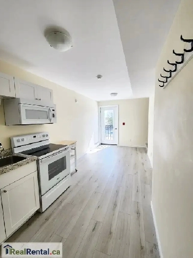 2 Bedroom Apartment for Rent in Arthur Ontario - 164 George Image# 1