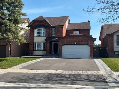 4 Bedroom house for rent near Durham College Image# 1