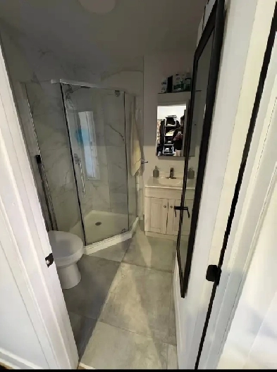 Studio à Louer Image# 1