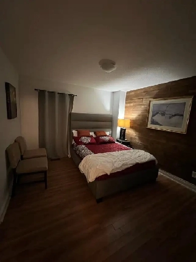 Beautiful Furnished Master Bed. Attached Bath. @ Square One Image# 1