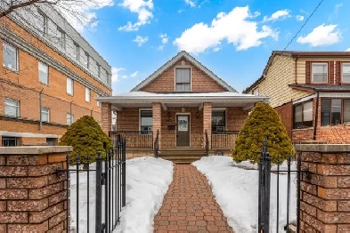 Two-Bedroom Unit at Keele & Rogers - Furnished or Unfurnished! Image# 3